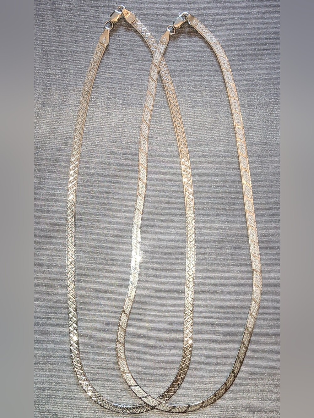 Vintage NWT Italian Sterling Silver Diamond Cut Herringbone Chain Necklace 16"